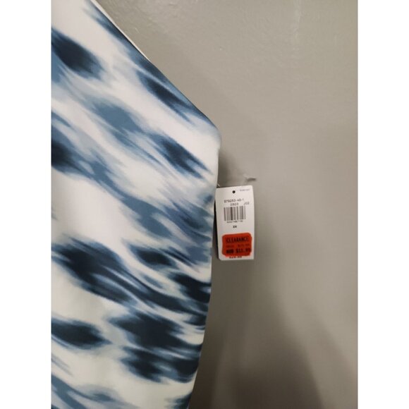 old navy active powersport sports bra XXL light support built in bra nwt racerb - Picture 3 of 5